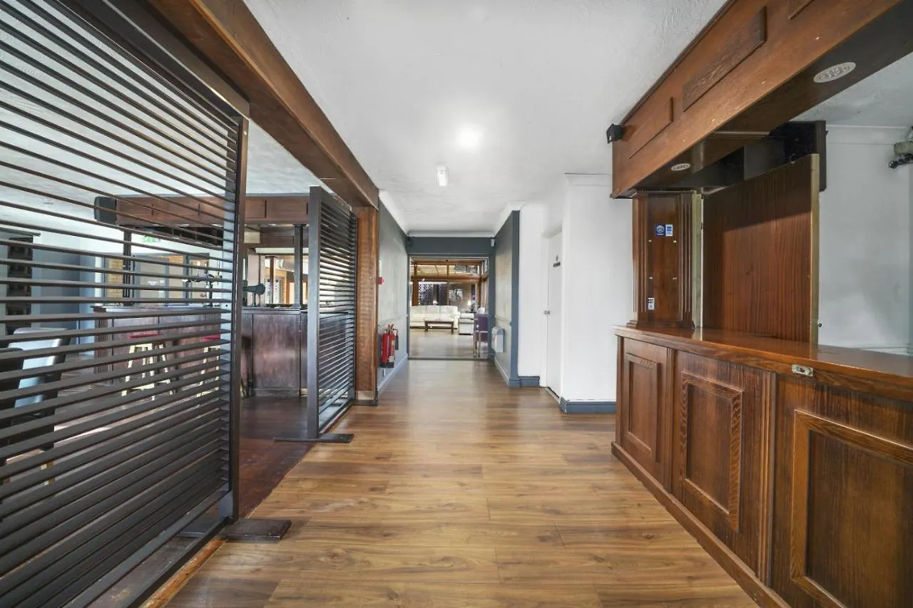 קאמברידג' Iway Inn Hotel